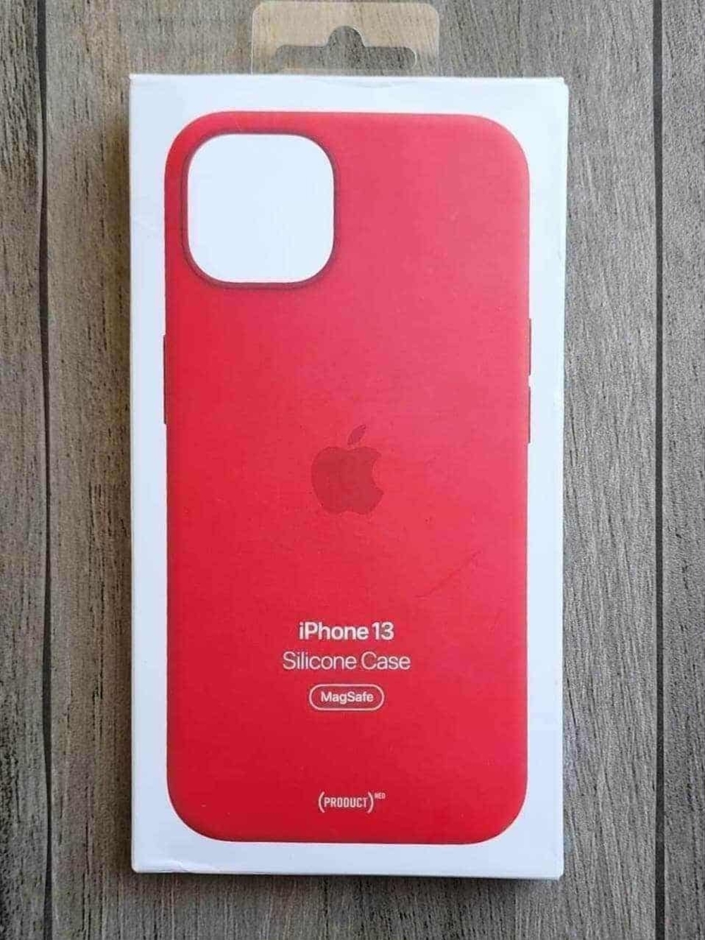 Apple iPhone 13 Silicone Case - Red